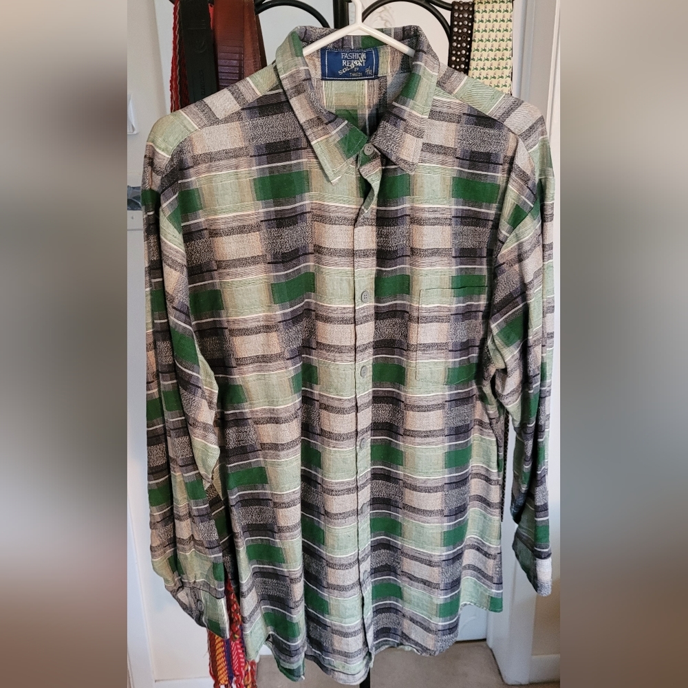 Vintage Fashion Report Long Sleeve Button-Up Shirt